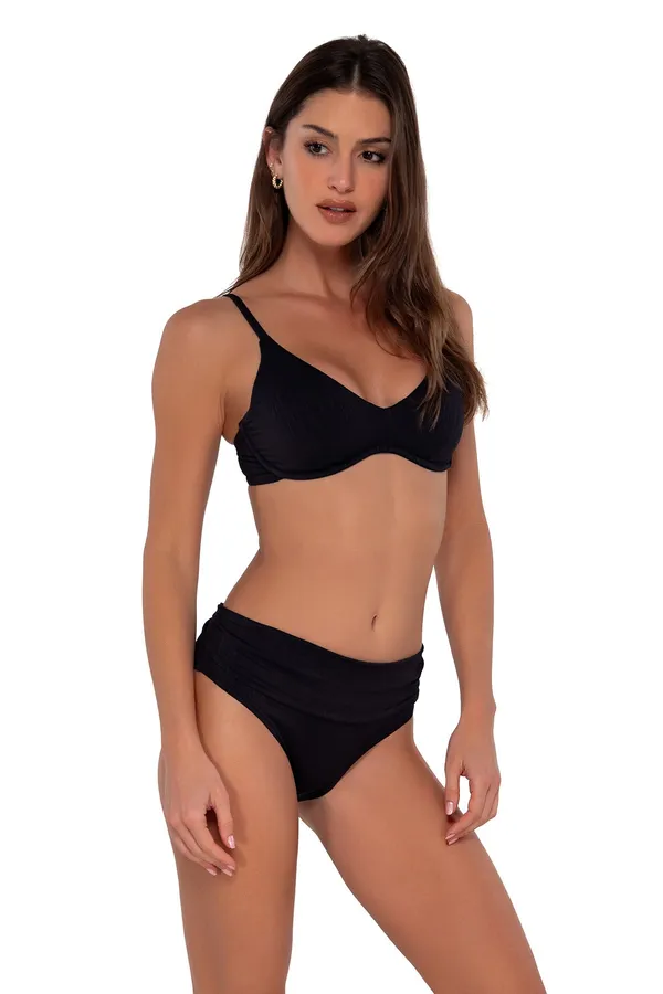 Sunsets, Inc Unforgettable Bottom Black Seagrass Texture