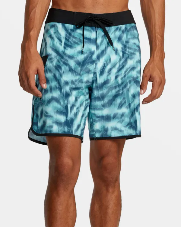 RVCA Eastern Trunk 18" Light Blue