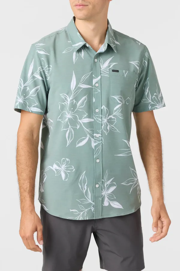 O'Neill Clothing TRVLR UPF Traverse SS Relaxed Sage